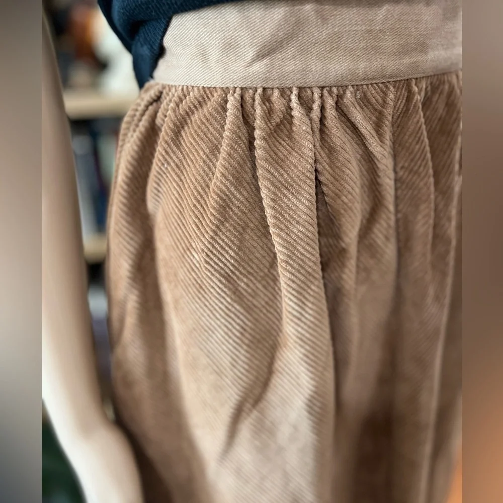 High waisted corduroy tan bubble skirt vintage SM